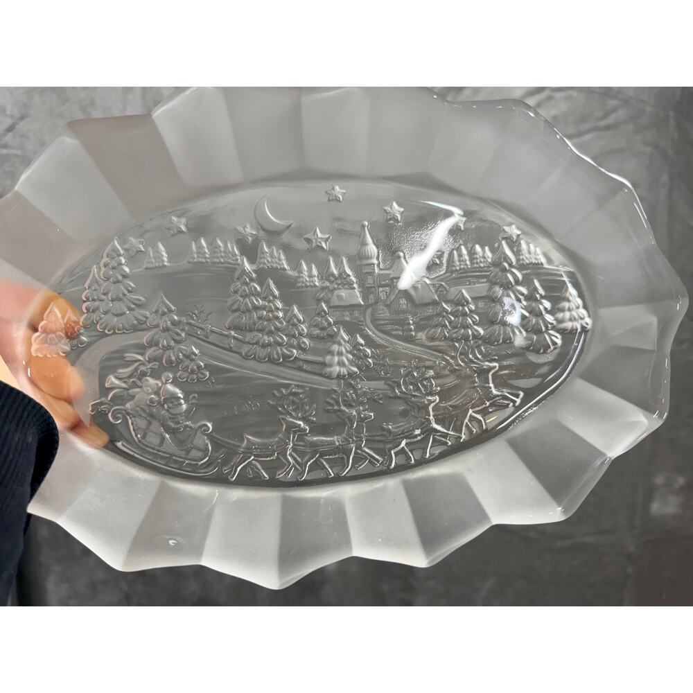 Mikasa NOS Frosted Glass Christmas Winter Village Serving Tray w Box - Picture 4 of 8